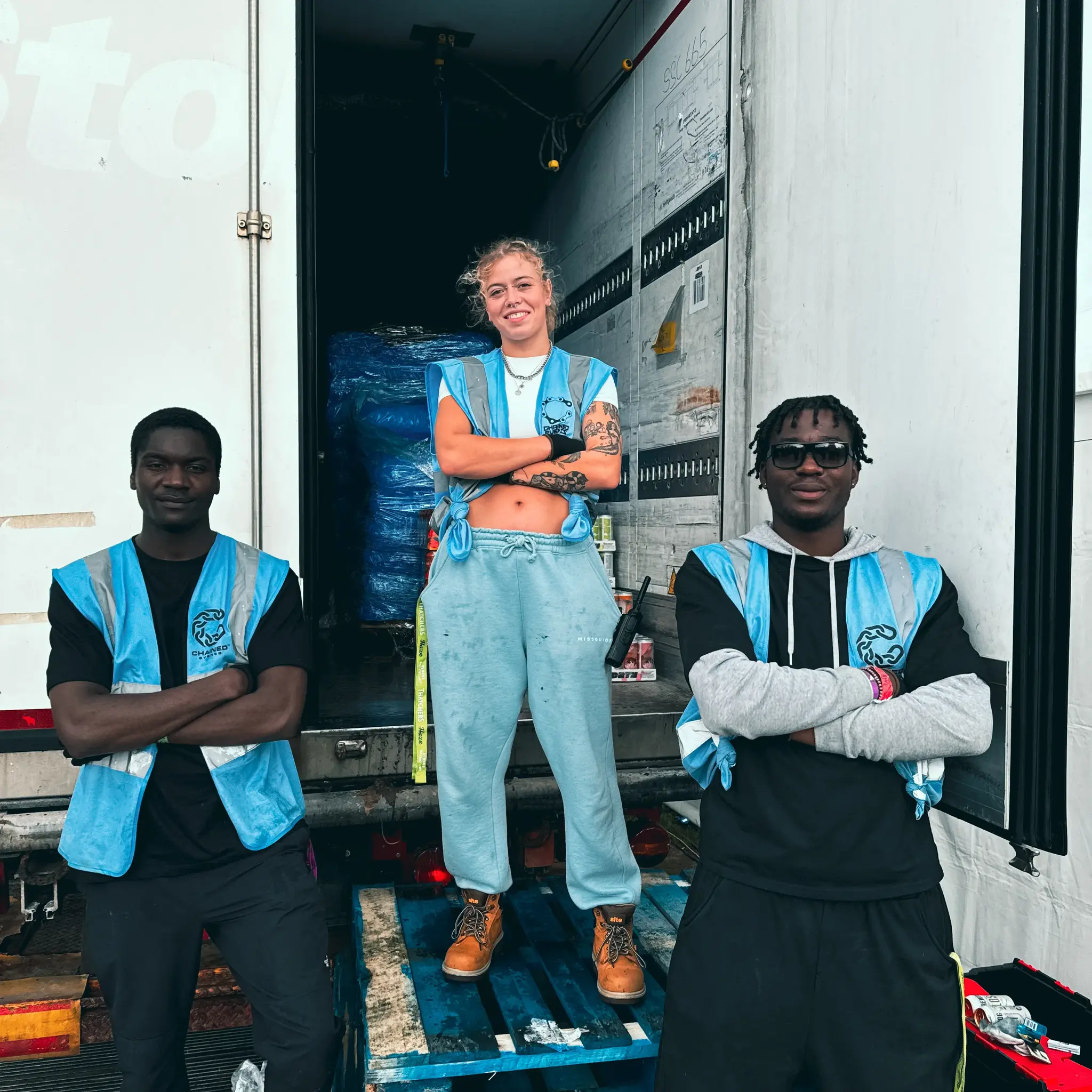 ONE CIRCLE - Image 2