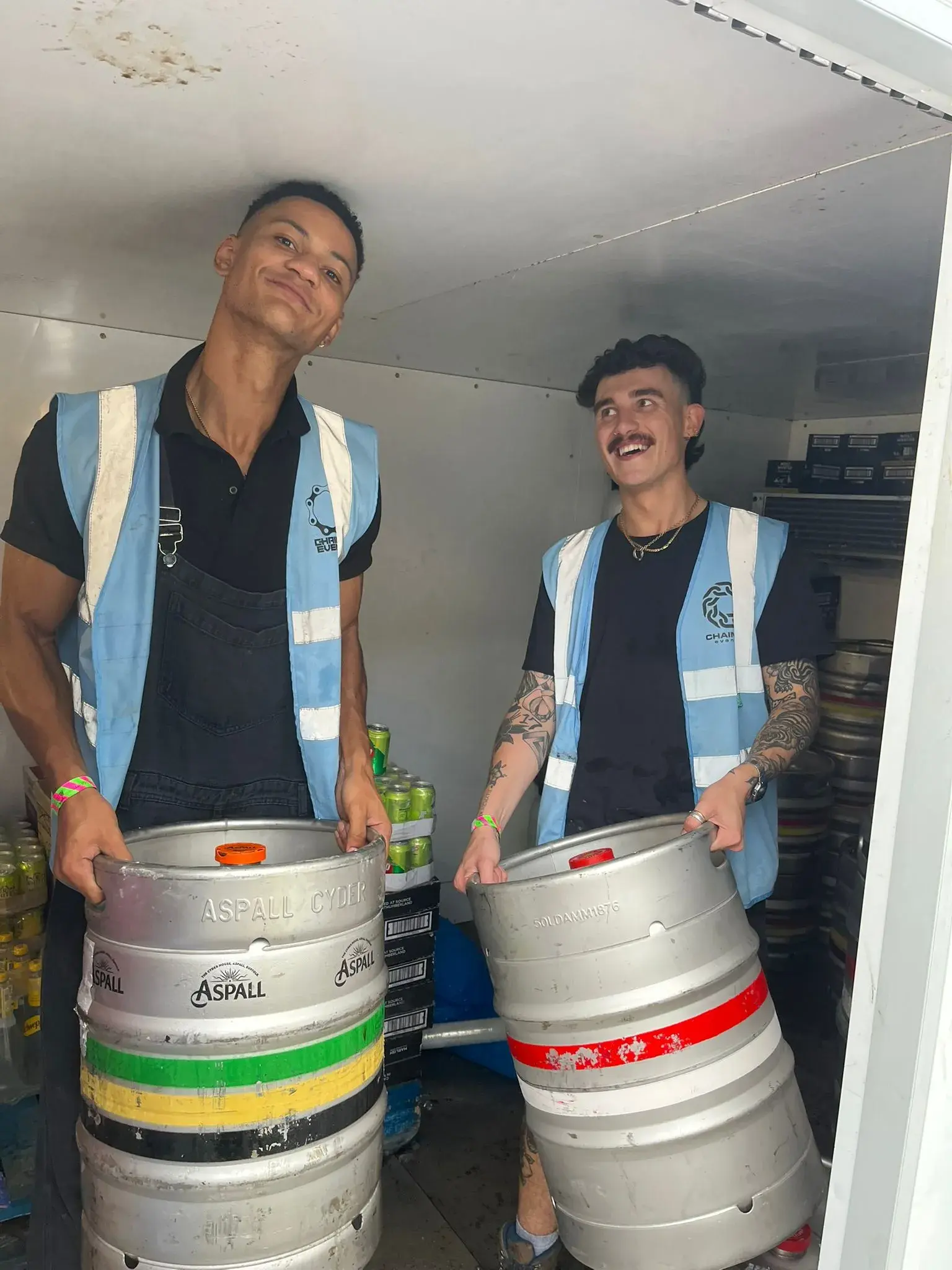 ONE CIRCLE - Image 3